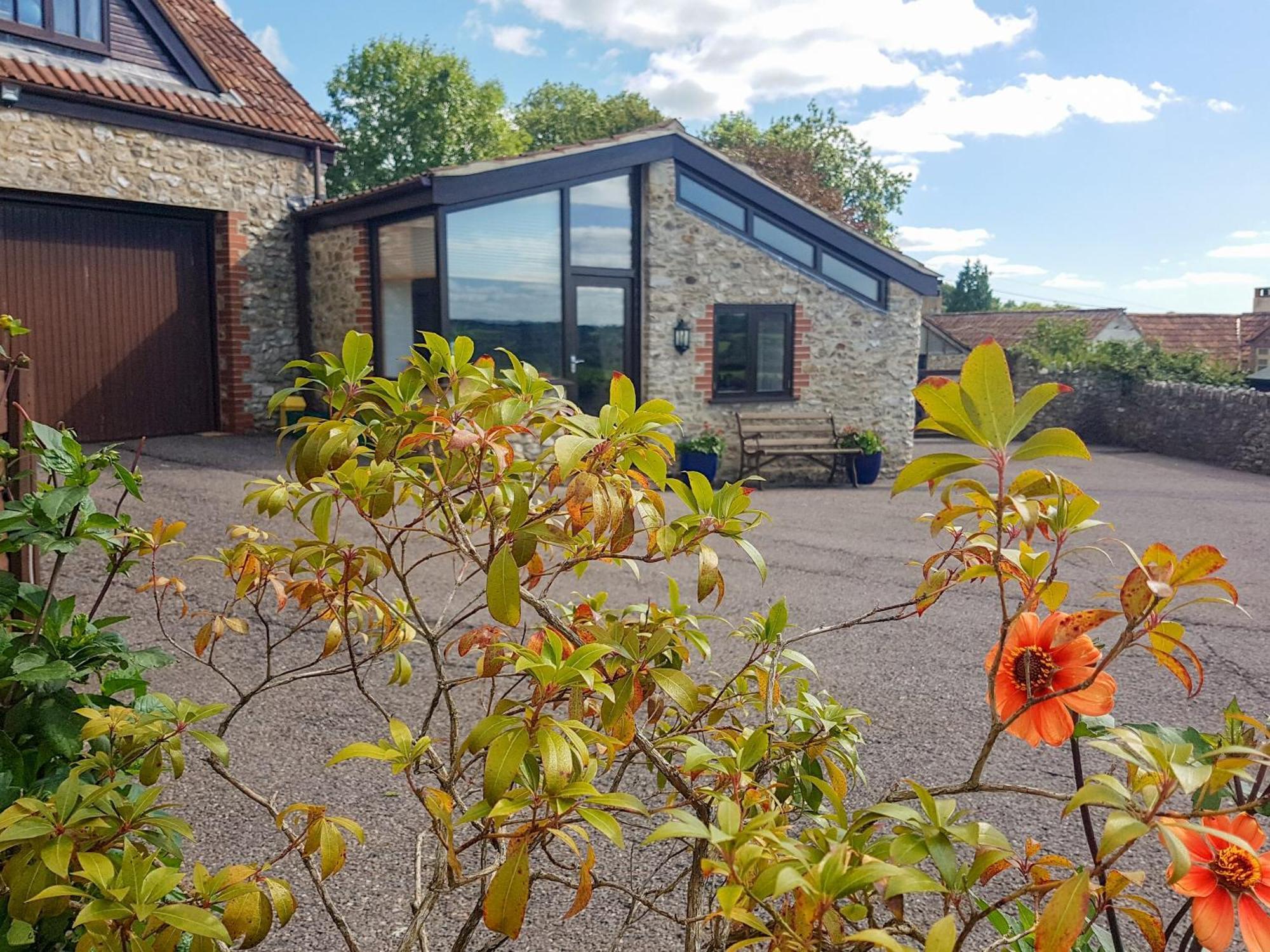 Old Orchard Barn - The Annexe Villa Buckland St Mary Exterior photo